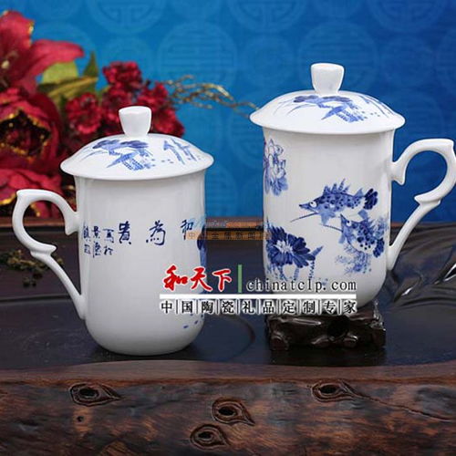 陶瓷茶杯以其玉质般的外观 健康卫生的材质 价廉物美而深受广大消费者的喜爱